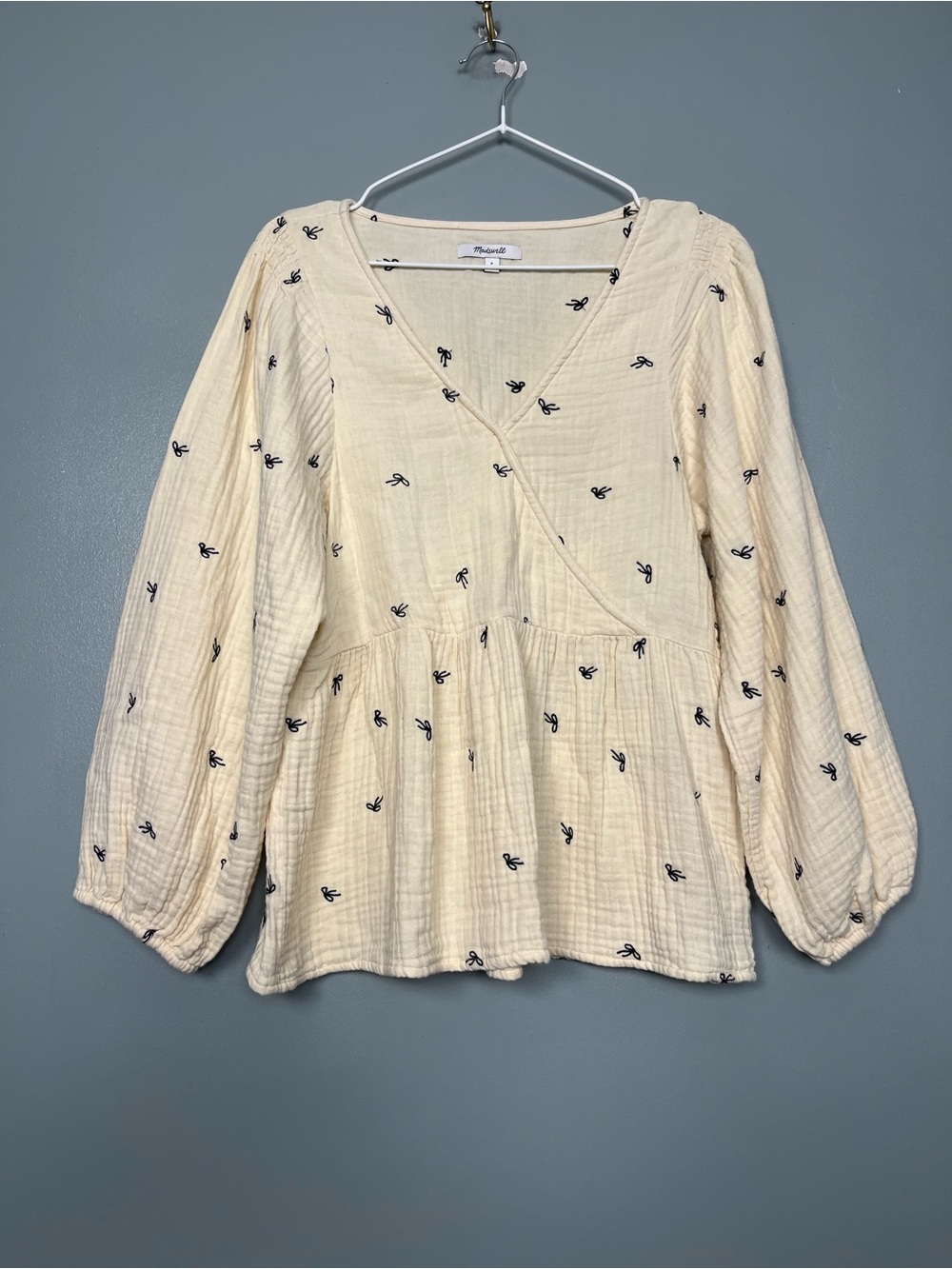 Madewell Lightspun Gauze Peplum Wrap Top Antique Cream Tiny Bows Women’s Size S